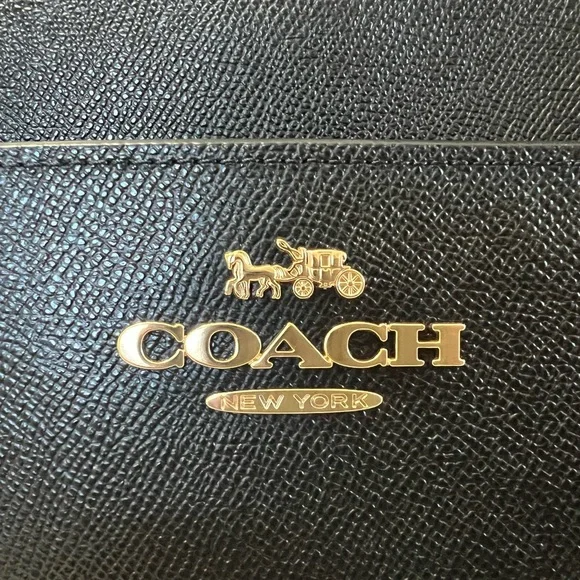 Coach Addison Tote - black crossgrain leather - Picture 8 of 16